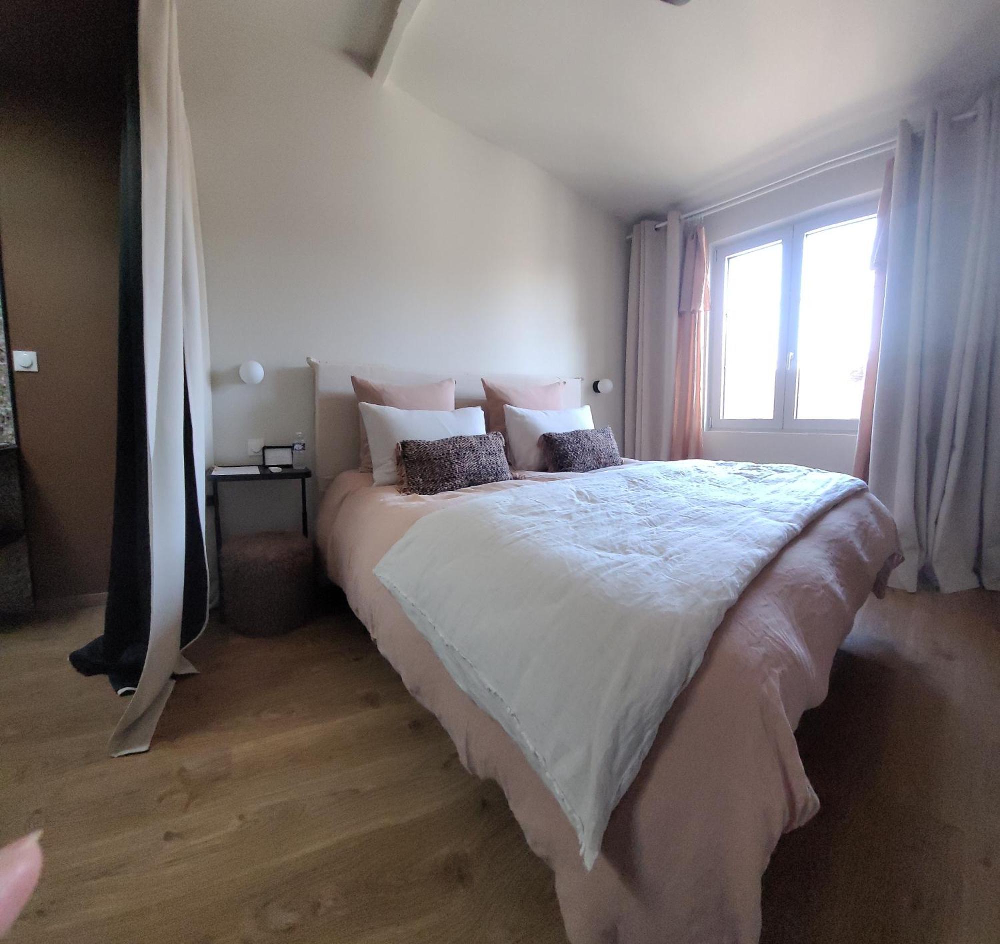 Bed and Breakfast Tresors De Sens Exterior foto