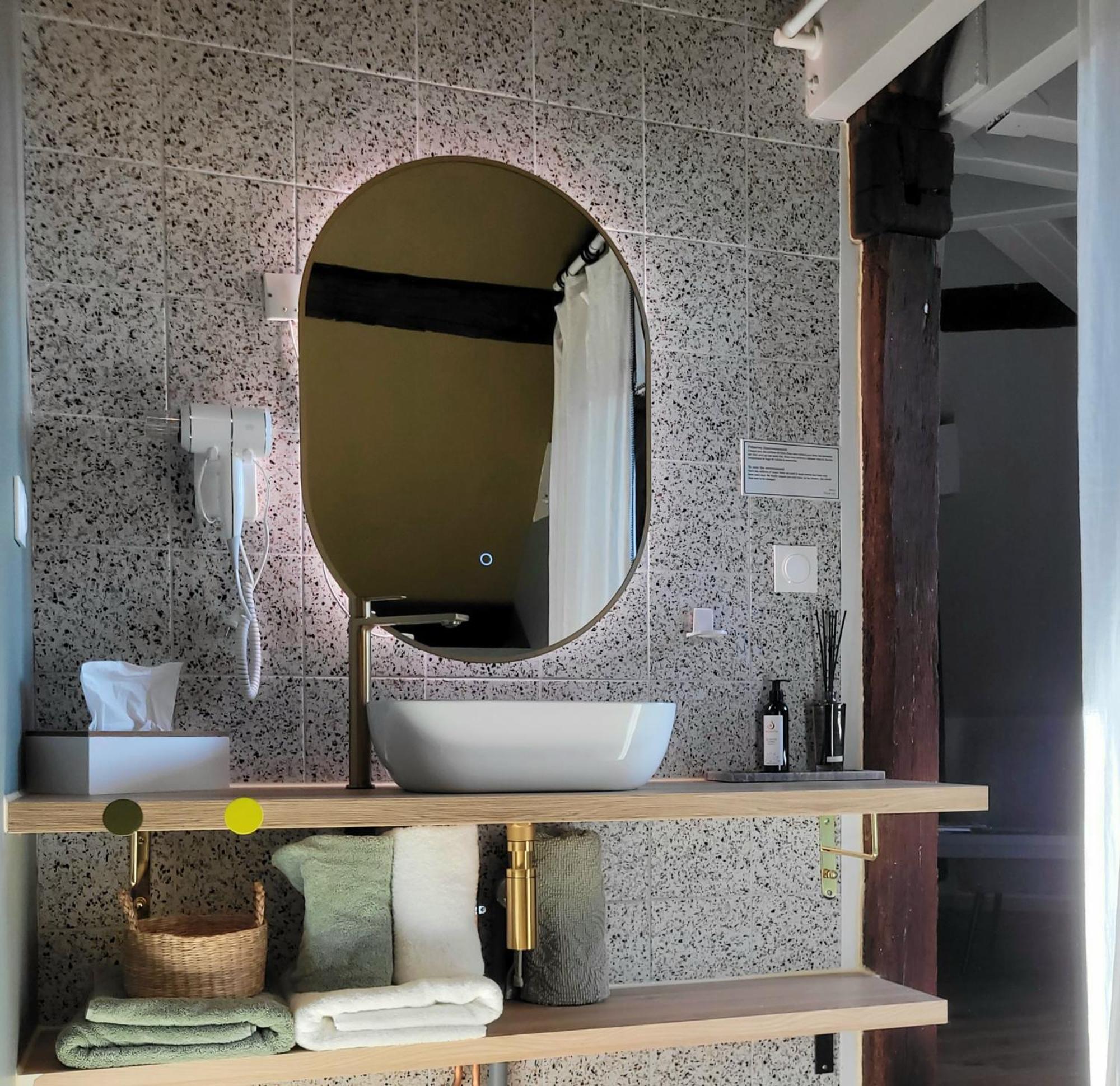 Bed and Breakfast Tresors De Sens Exterior foto
