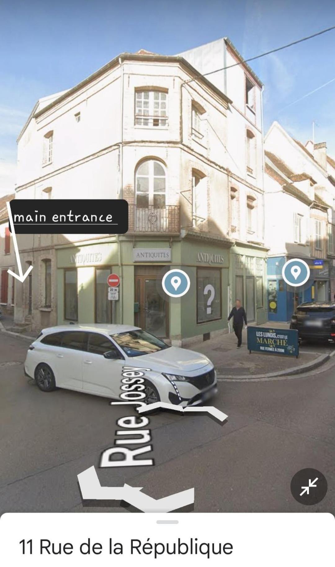 Bed and Breakfast Tresors De Sens Exterior foto