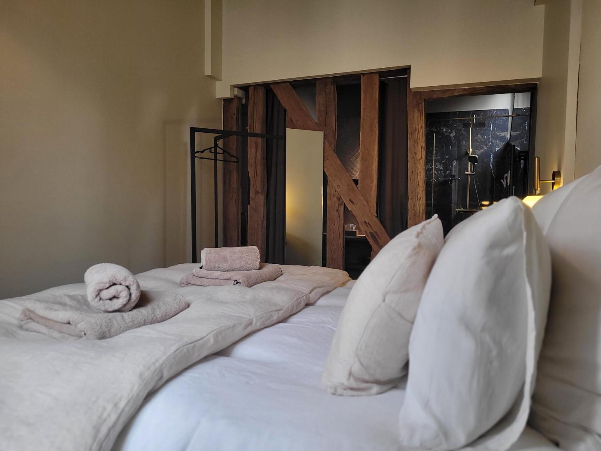 Bed and Breakfast Tresors De Sens Exterior foto