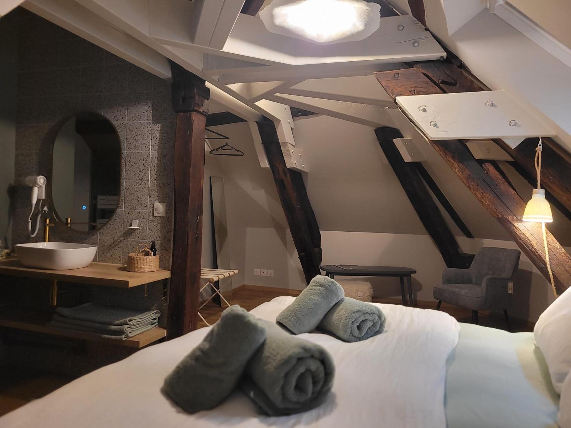 Bed and Breakfast Tresors De Sens Exterior foto